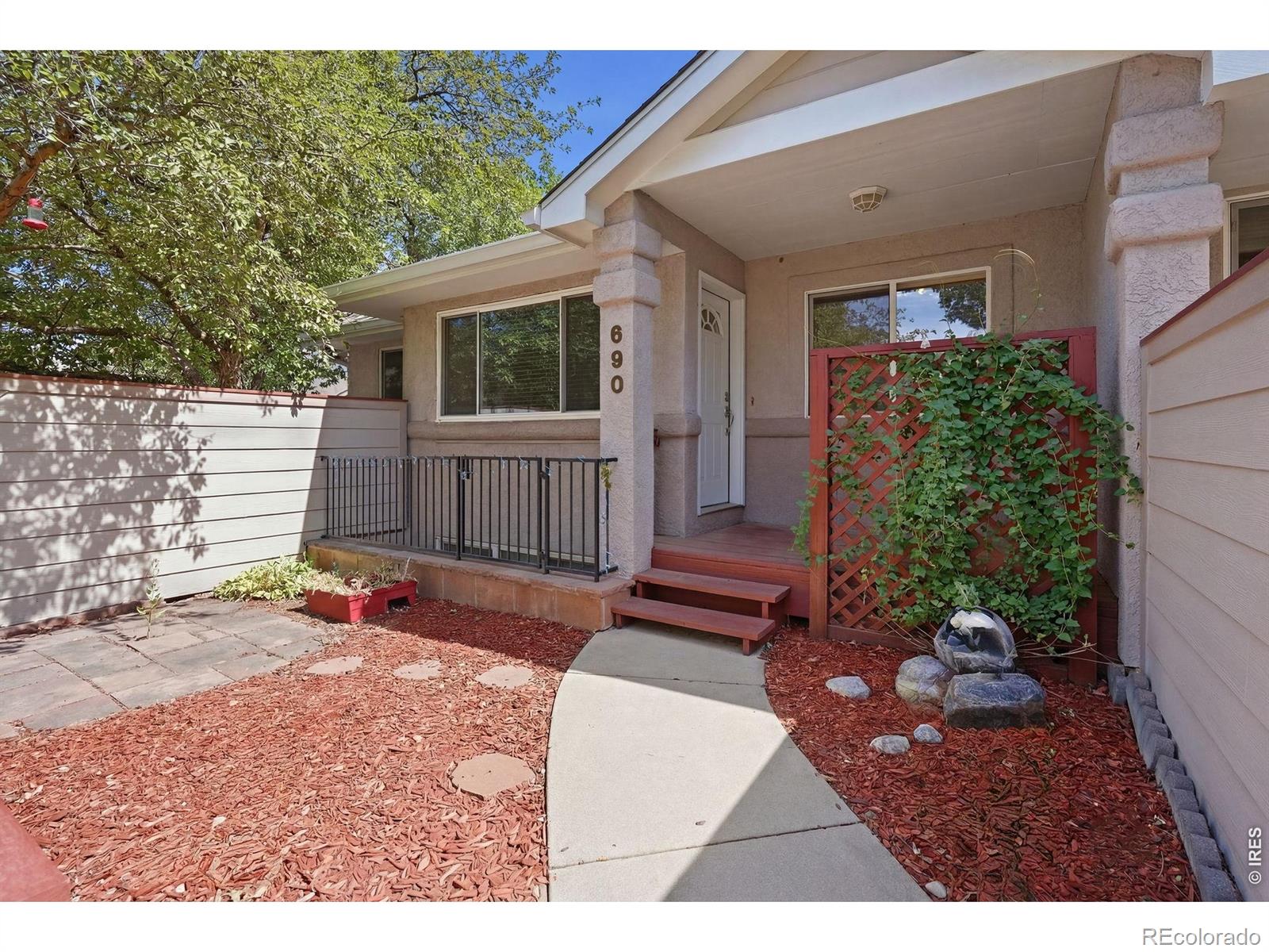 690 Ridgeview Dr, Louisville, CO 80027