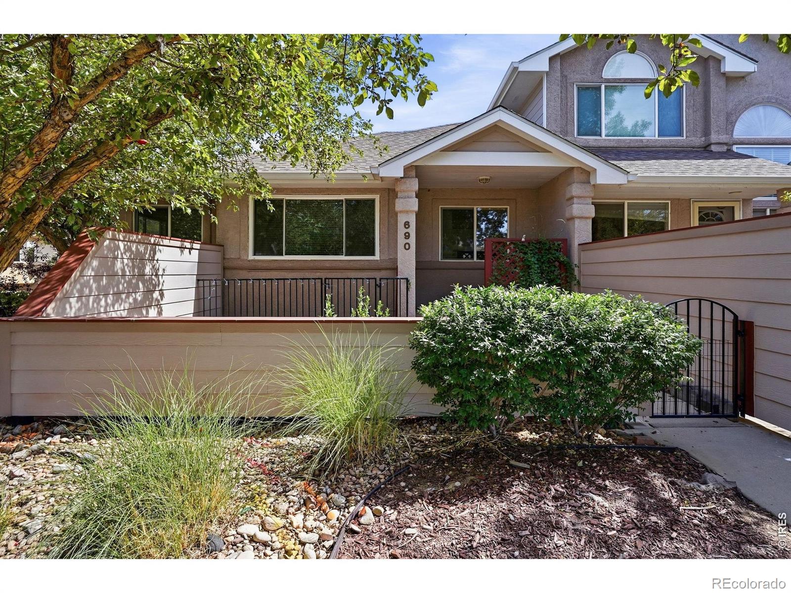 690 Ridgeview Dr, Louisville, CO 80027