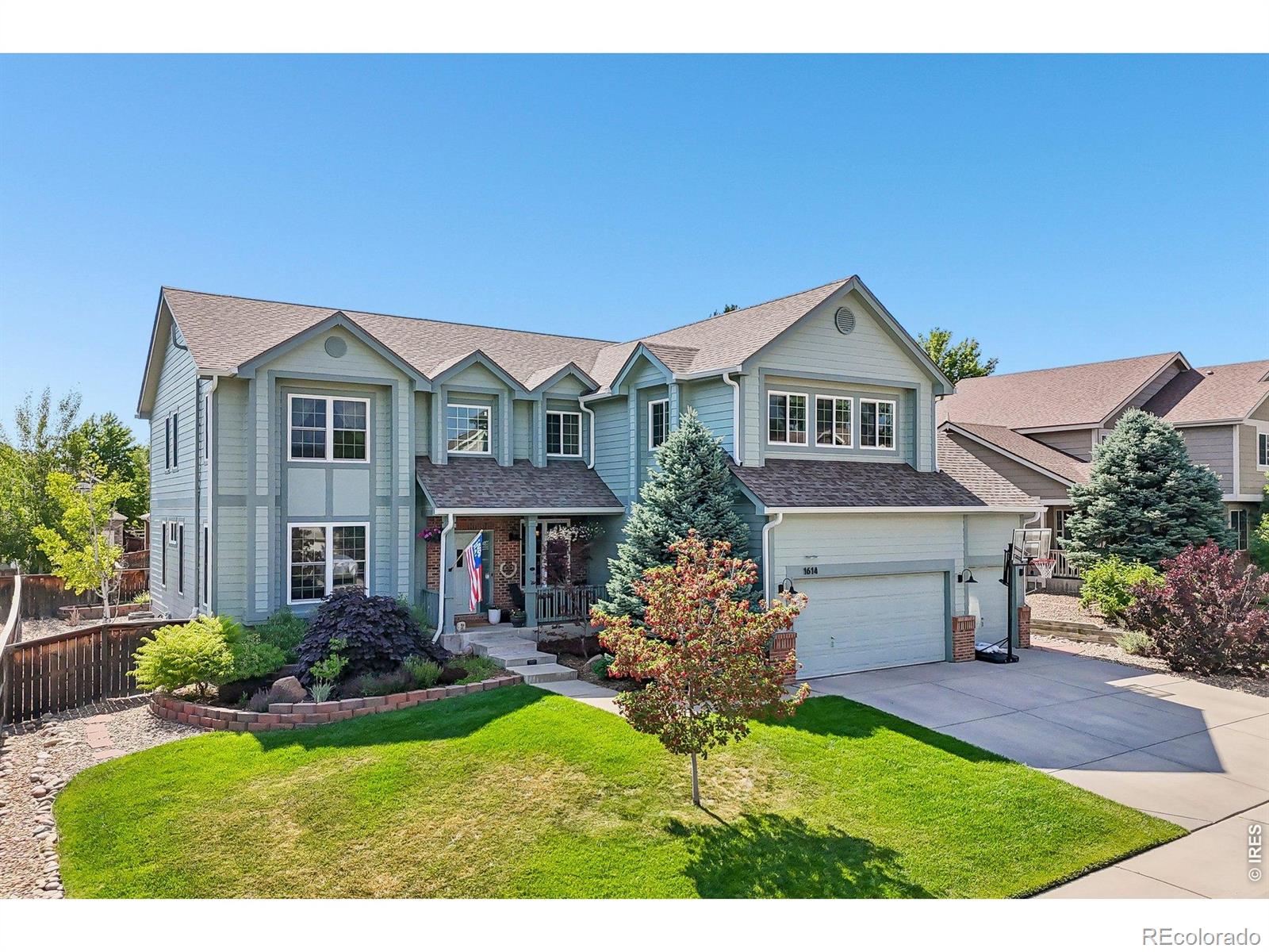 1614 Hallet Peak Dr, Longmont, CO 80503