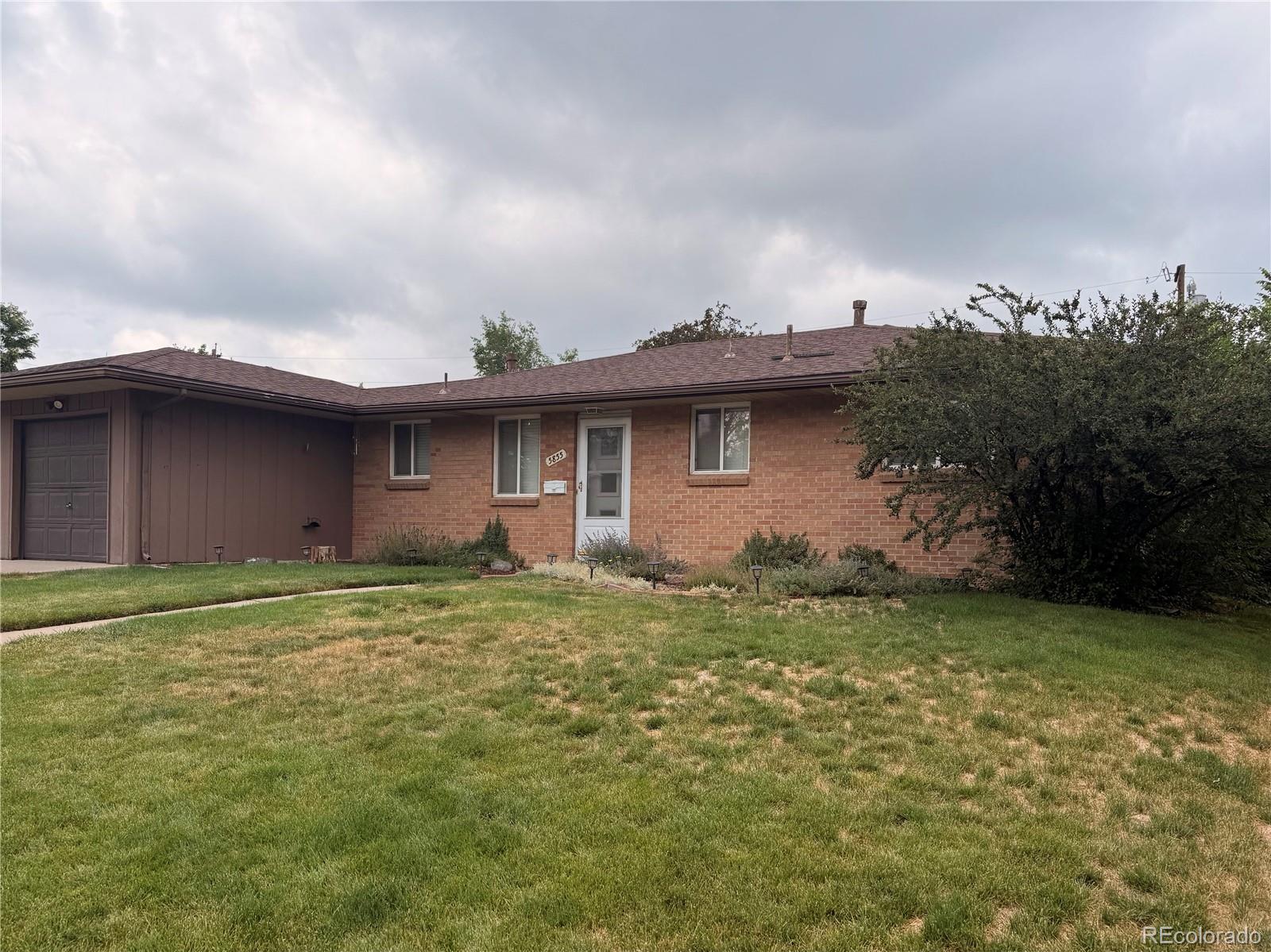 5855 S Delaware St, Littleton, CO 80120