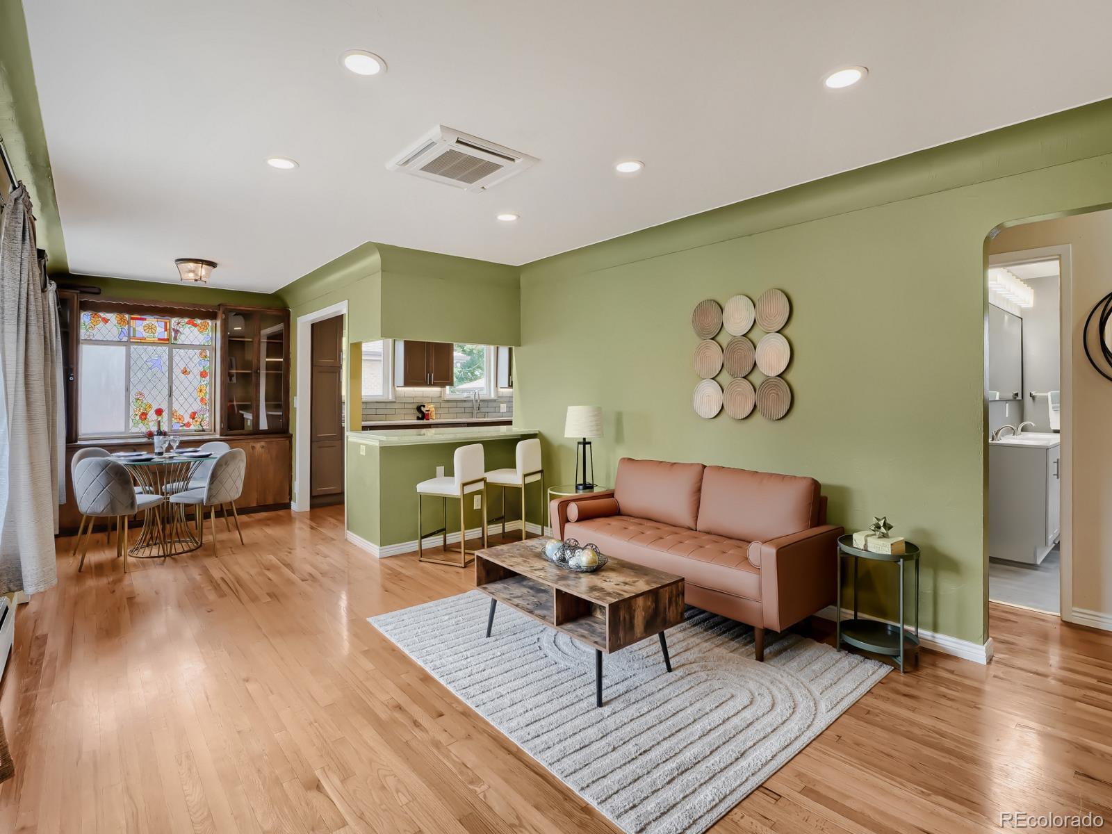 1009 Kenton St, Aurora, CO 80010