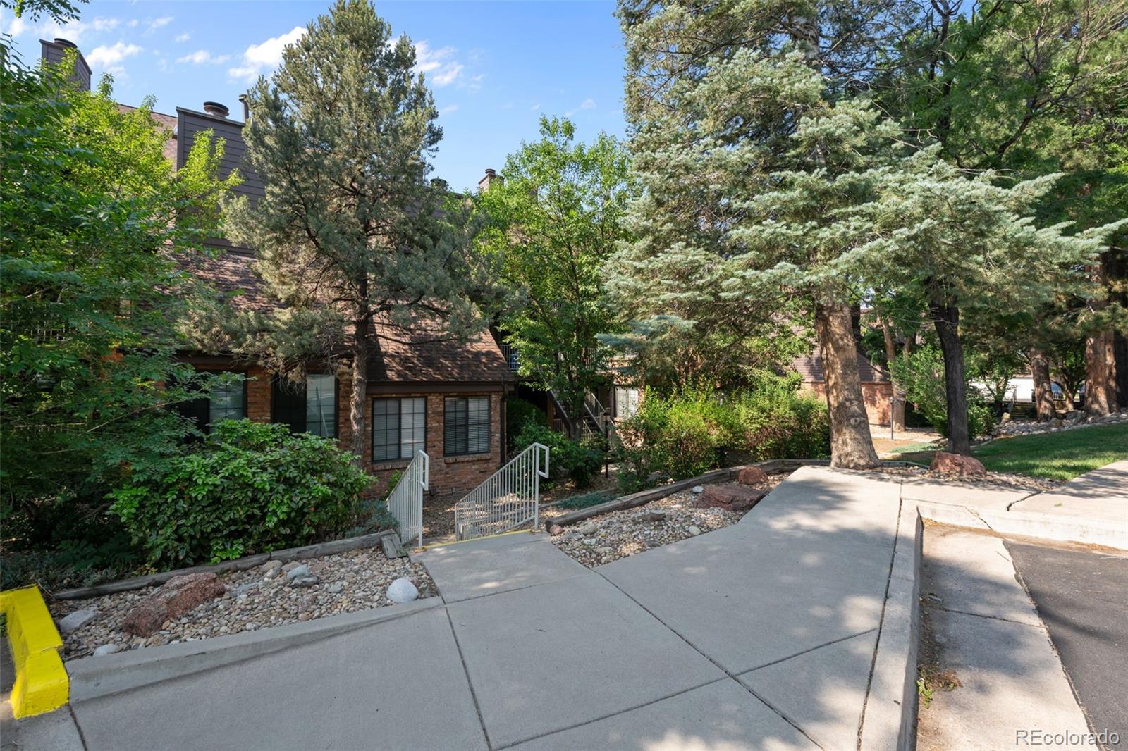 830 S Vance St #E, Denver, CO 80226
