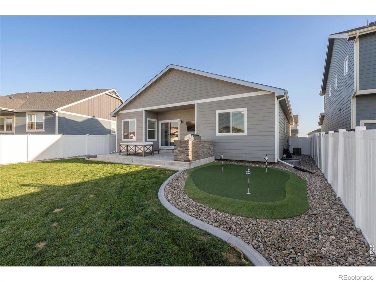 1840 Holloway Dr, Windsor, CO 80550