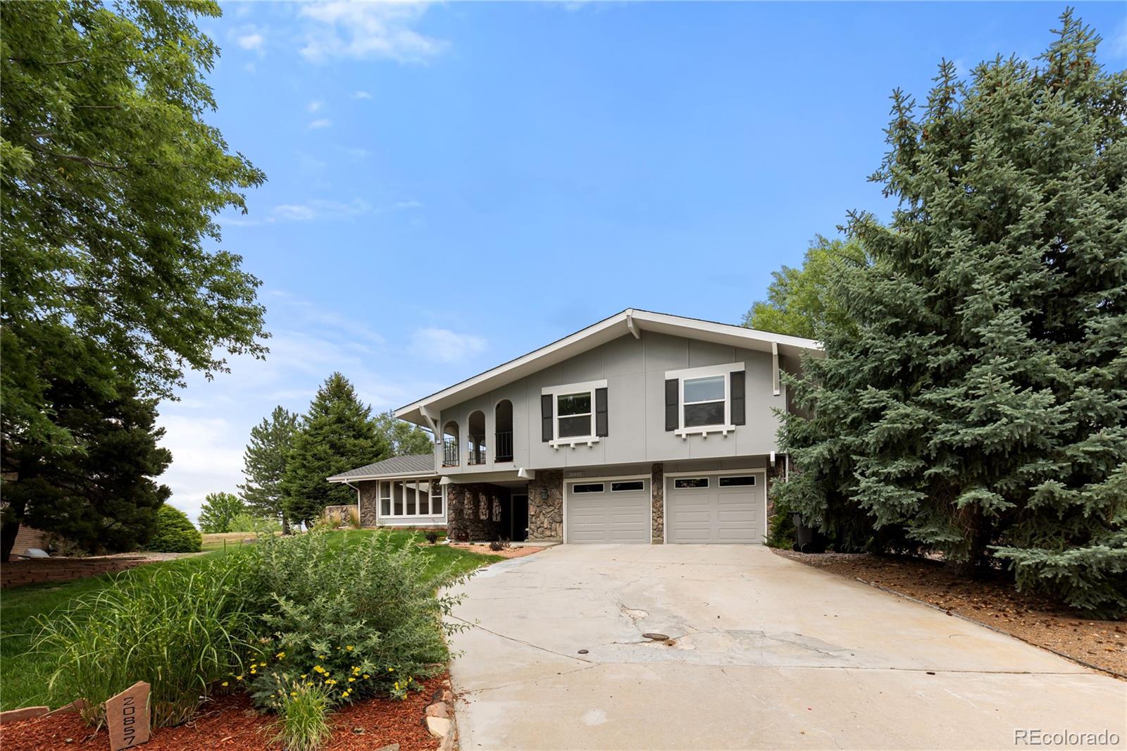 20857 E Shefield Pl, Parker, CO 80138