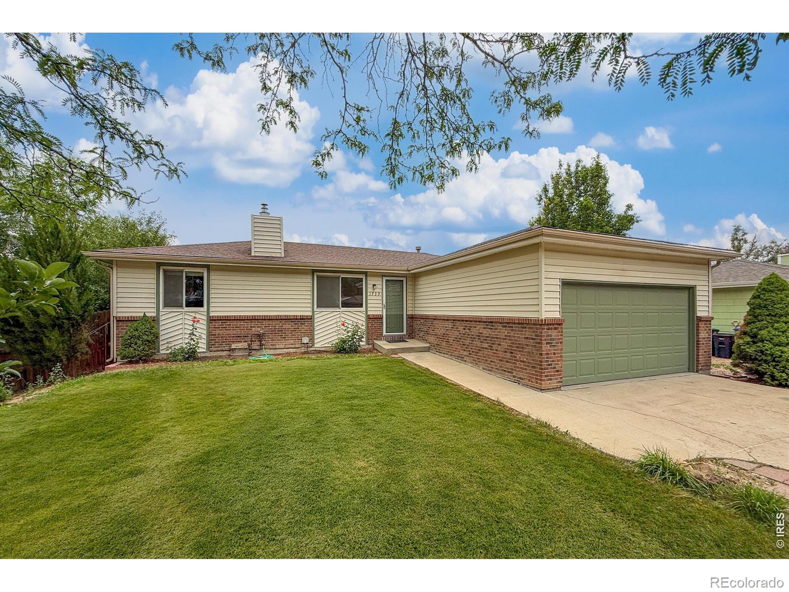 1739 Shavano St, Longmont, CO 80504