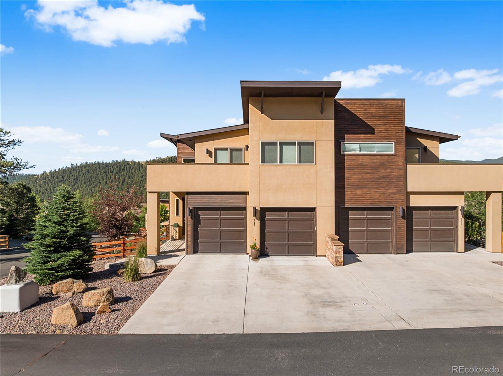 747 Dreamcatcher Ln, Evergreen, CO 80439