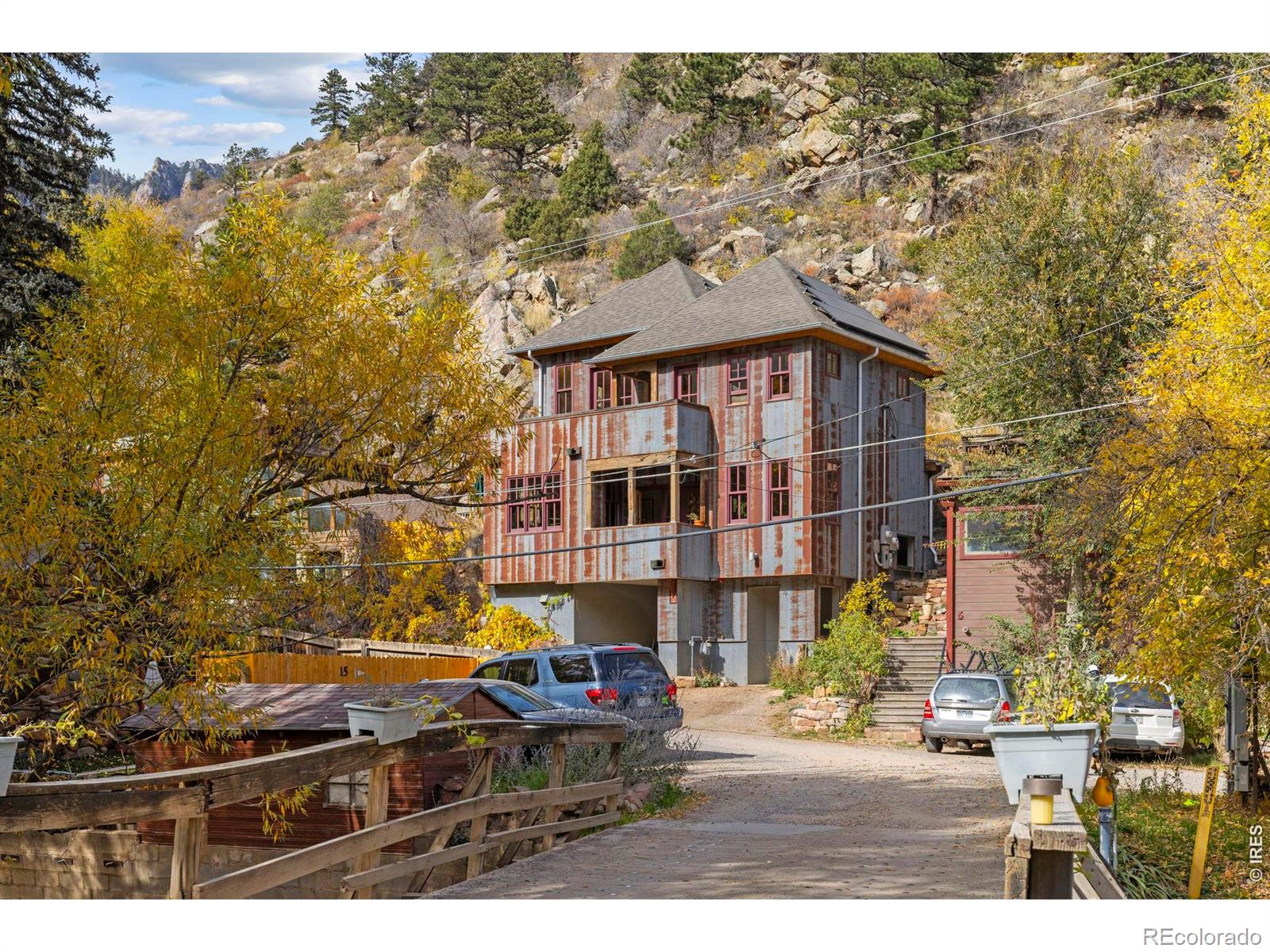 22 Artesian Dr, Eldorado Springs, CO 80025