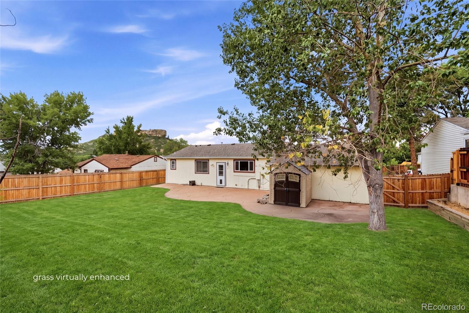 978 Pleasant View St, Castle Rock, CO 80104