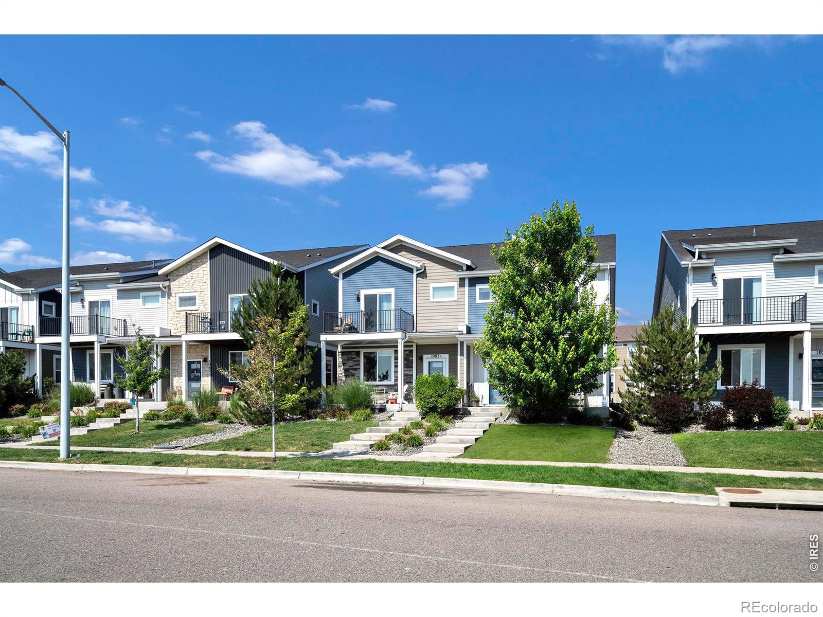 1083 Mountain Dr #B, Longmont, CO 80503