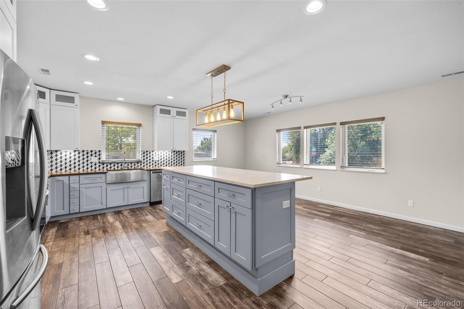 3301 W Union Ave, Englewood, CO 80110