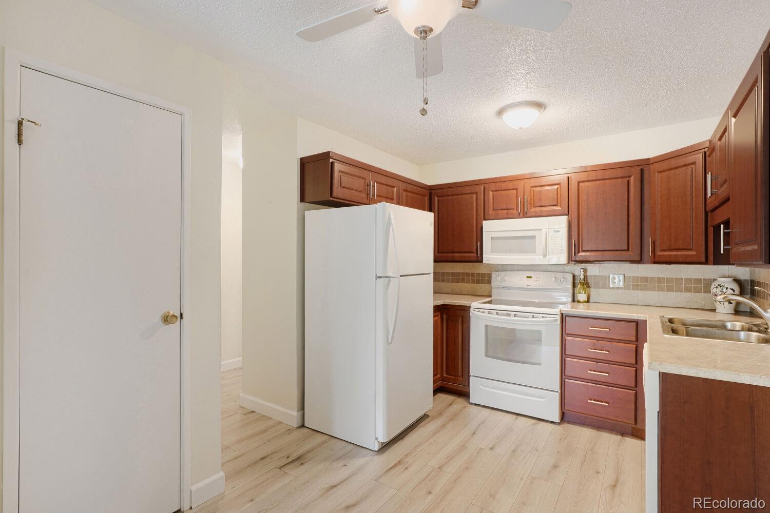 13609 E Cornell Ave #102, Aurora, CO 80014