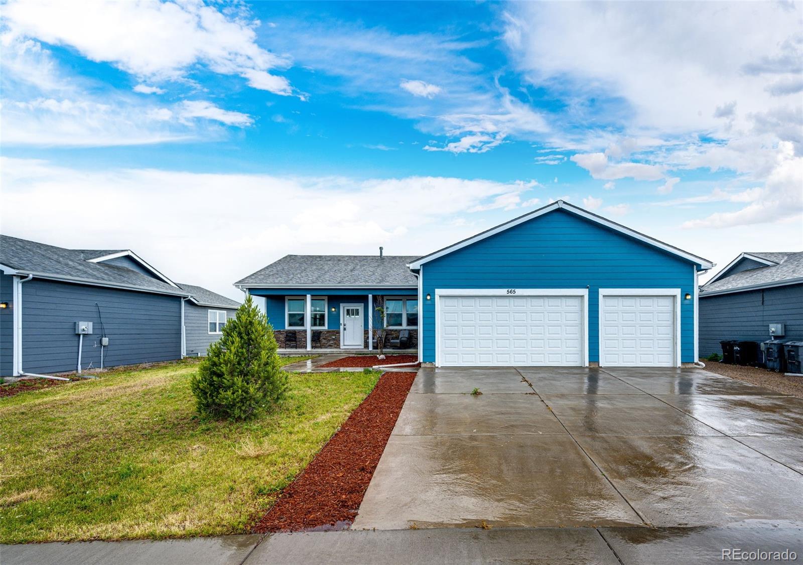 565 S 3rd Ave, Deer Trail, CO 80105