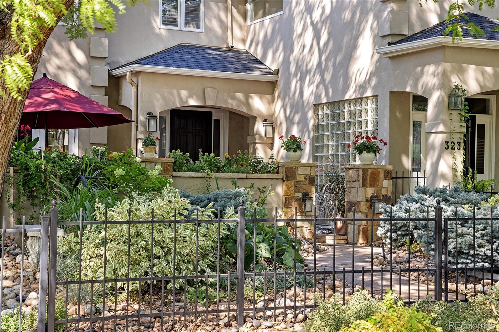 321 Monroe St, Denver, CO 80206
