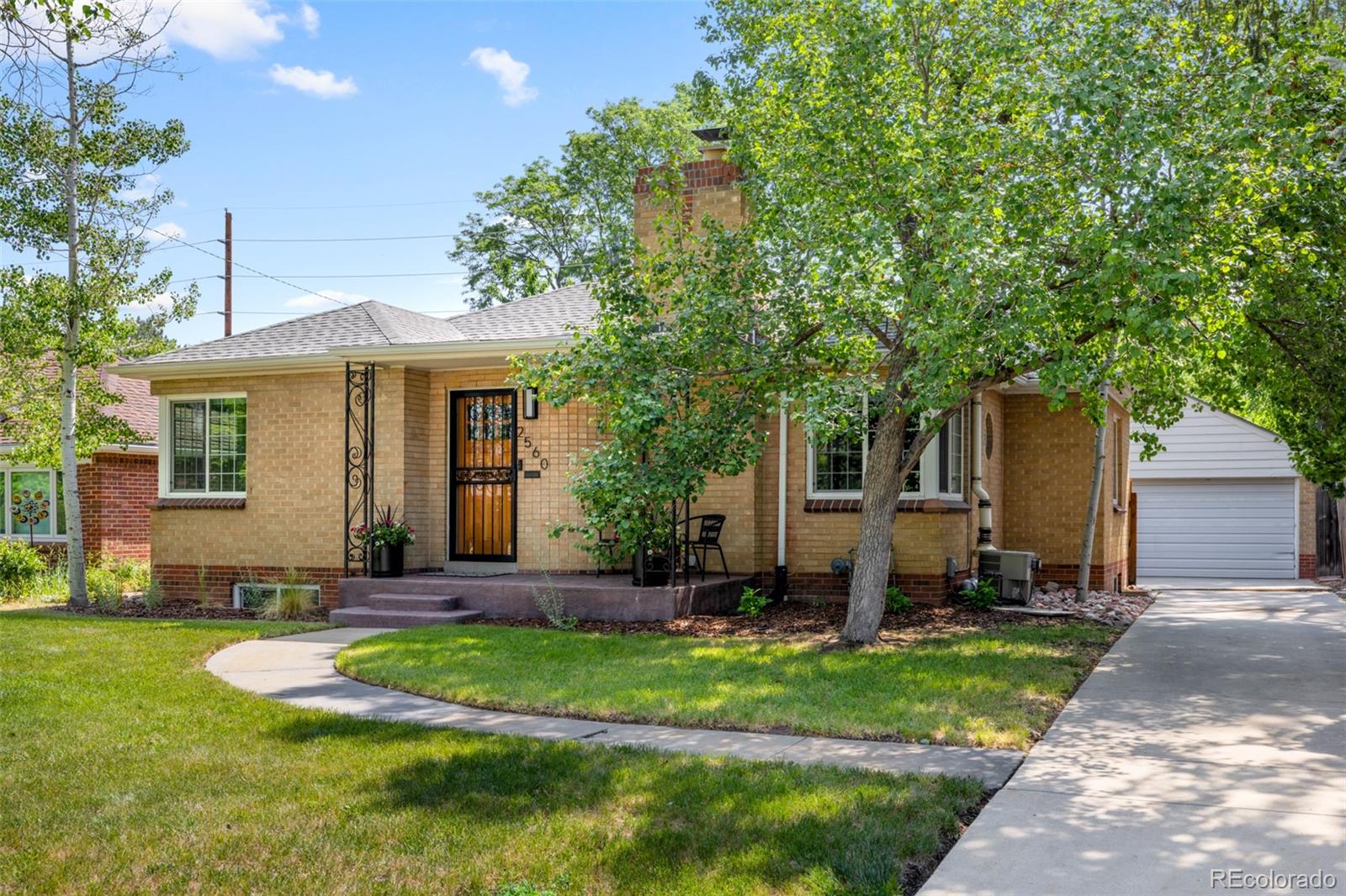 2560 Locust St, Denver, CO 80207