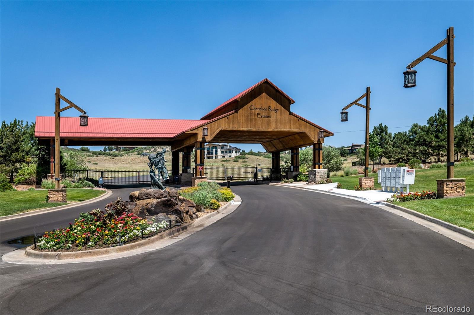 8394 Nugget Ct, Littleton, CO 80125
