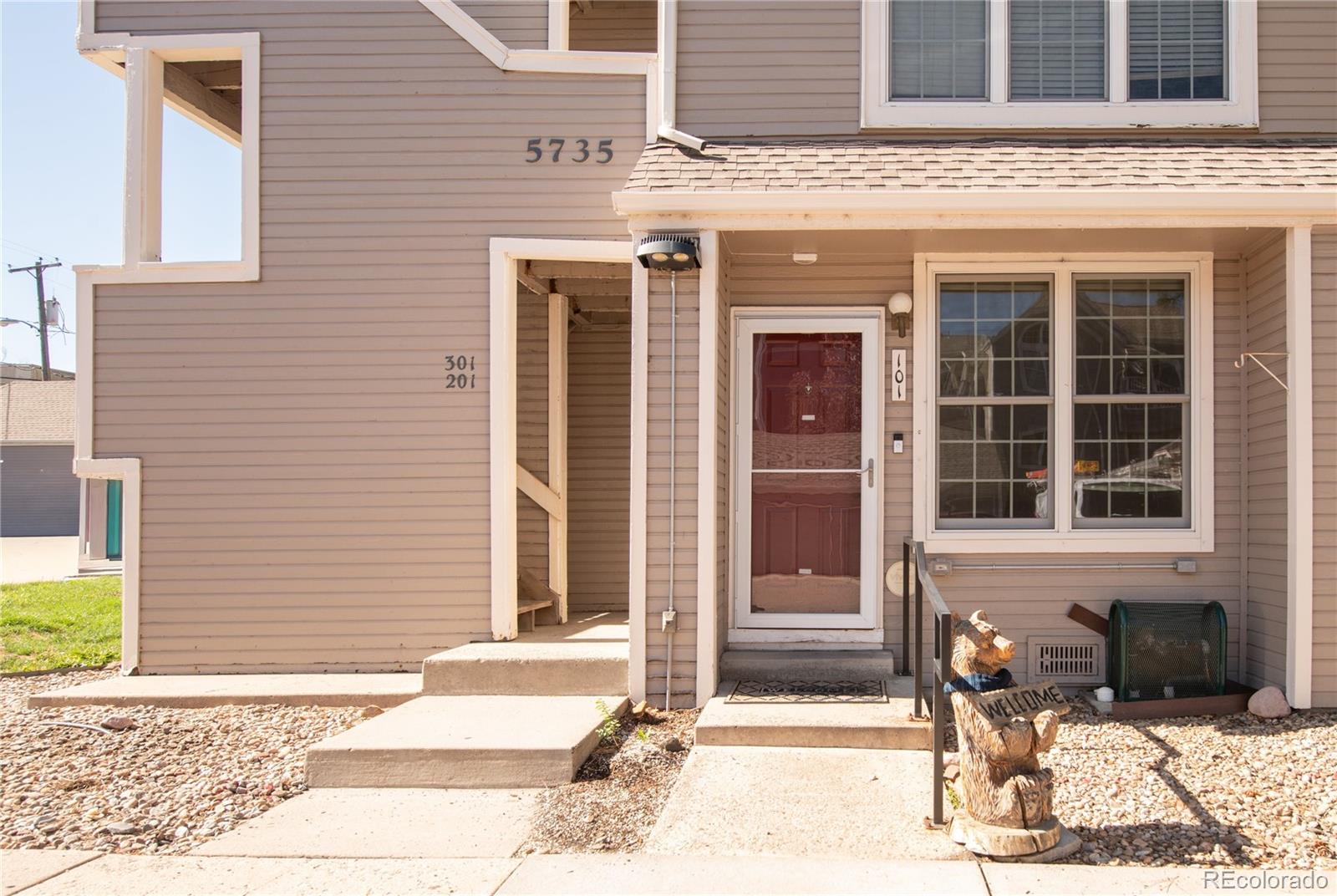 5735 W Atlantic Pl #101, Lakewood, CO 80227