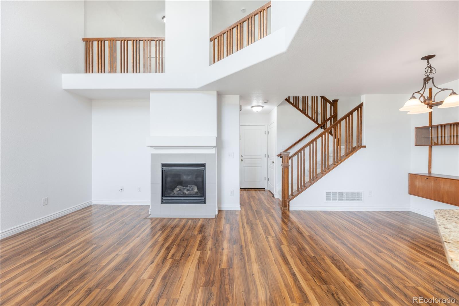 646 Hanging Rock Pl, Castle Rock, CO 80108