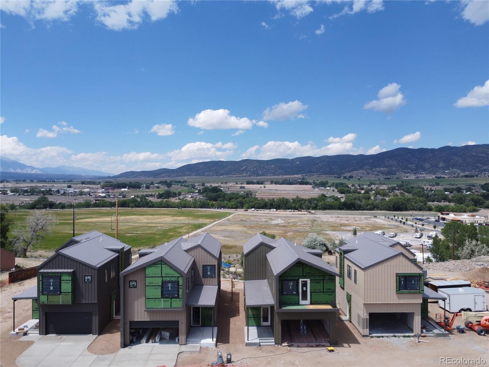 924 Crestone Ave, Salida, CO 81201