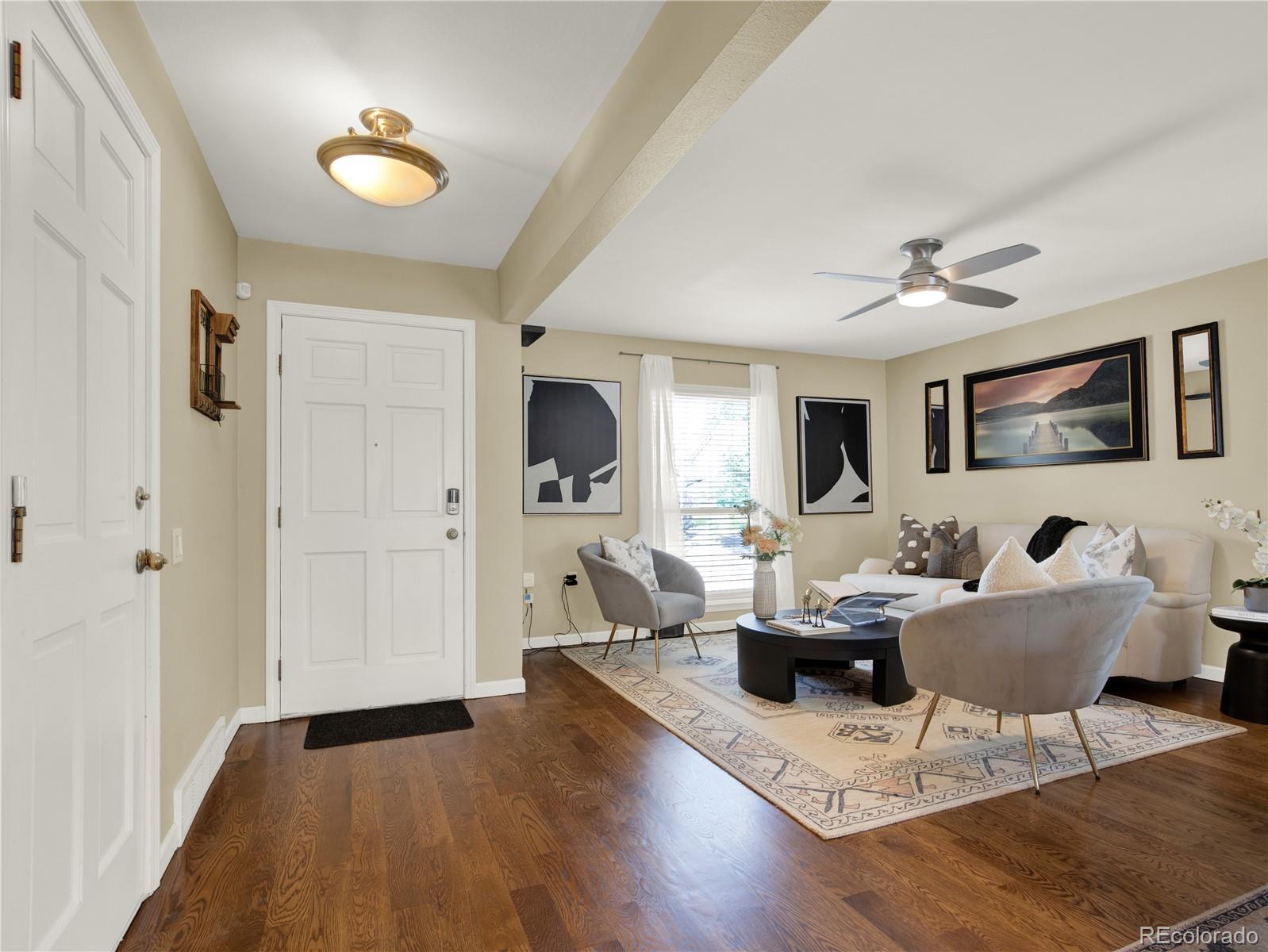 7958 S Roslyn Way, Centennial, CO 80112