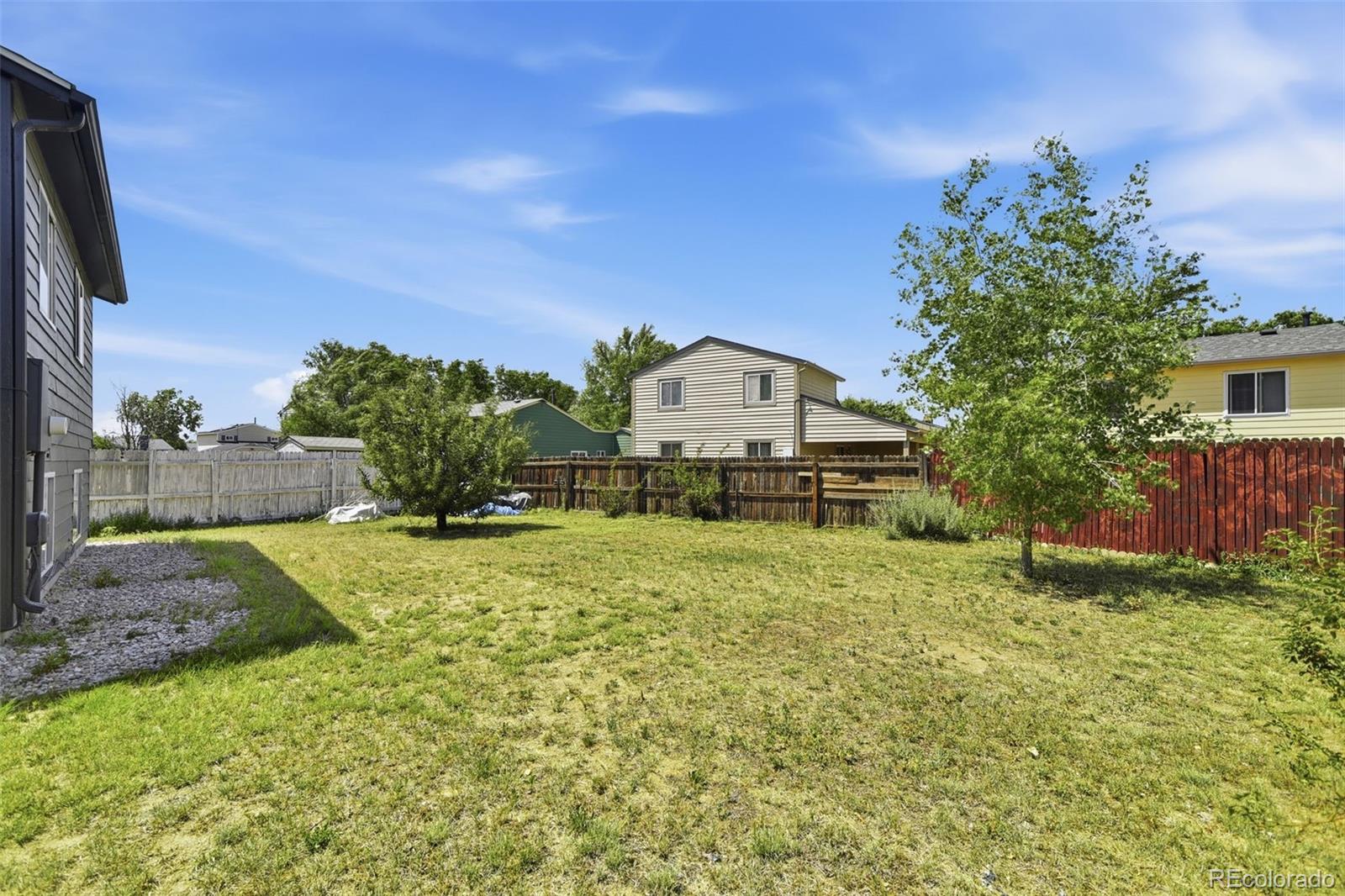 19335 E Batavia Pl, Aurora, CO 80011