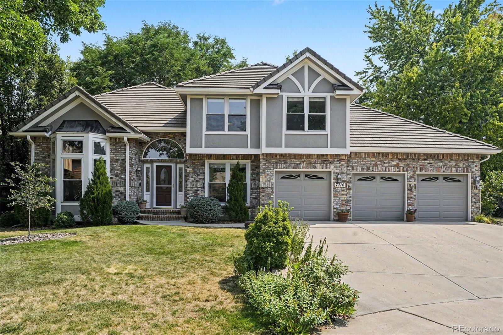 7716 S Louthan Ct, Littleton, CO 80120