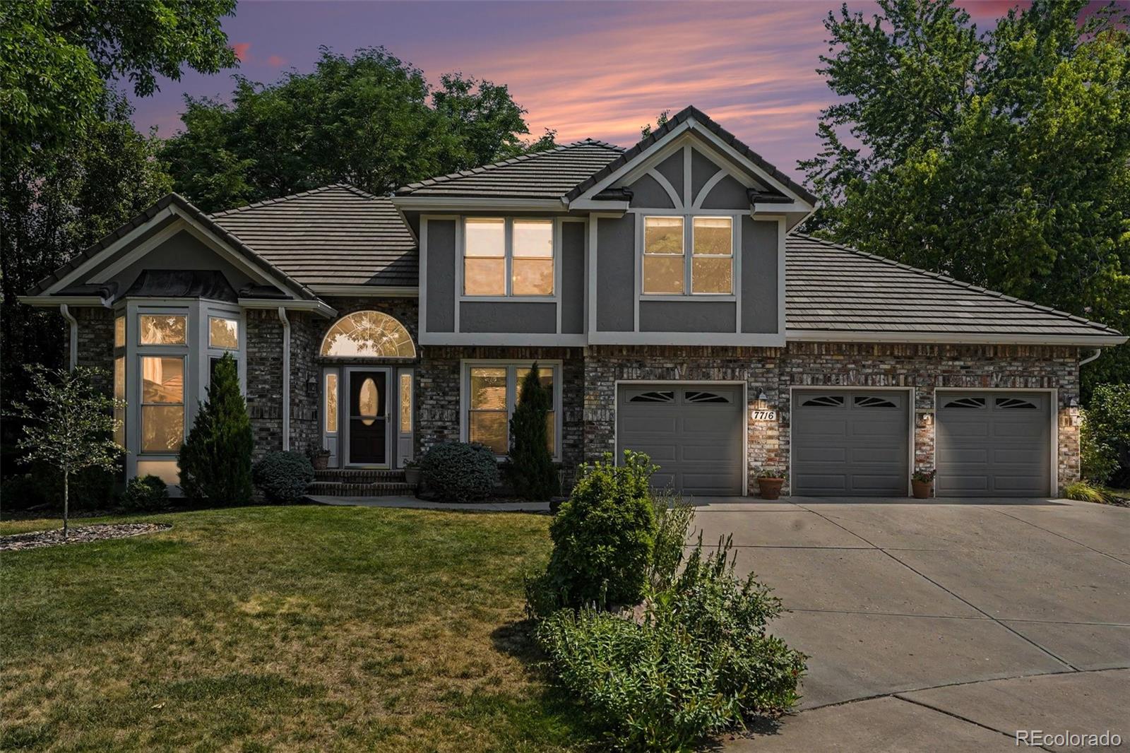 7716 S Louthan Ct, Littleton, CO 80120