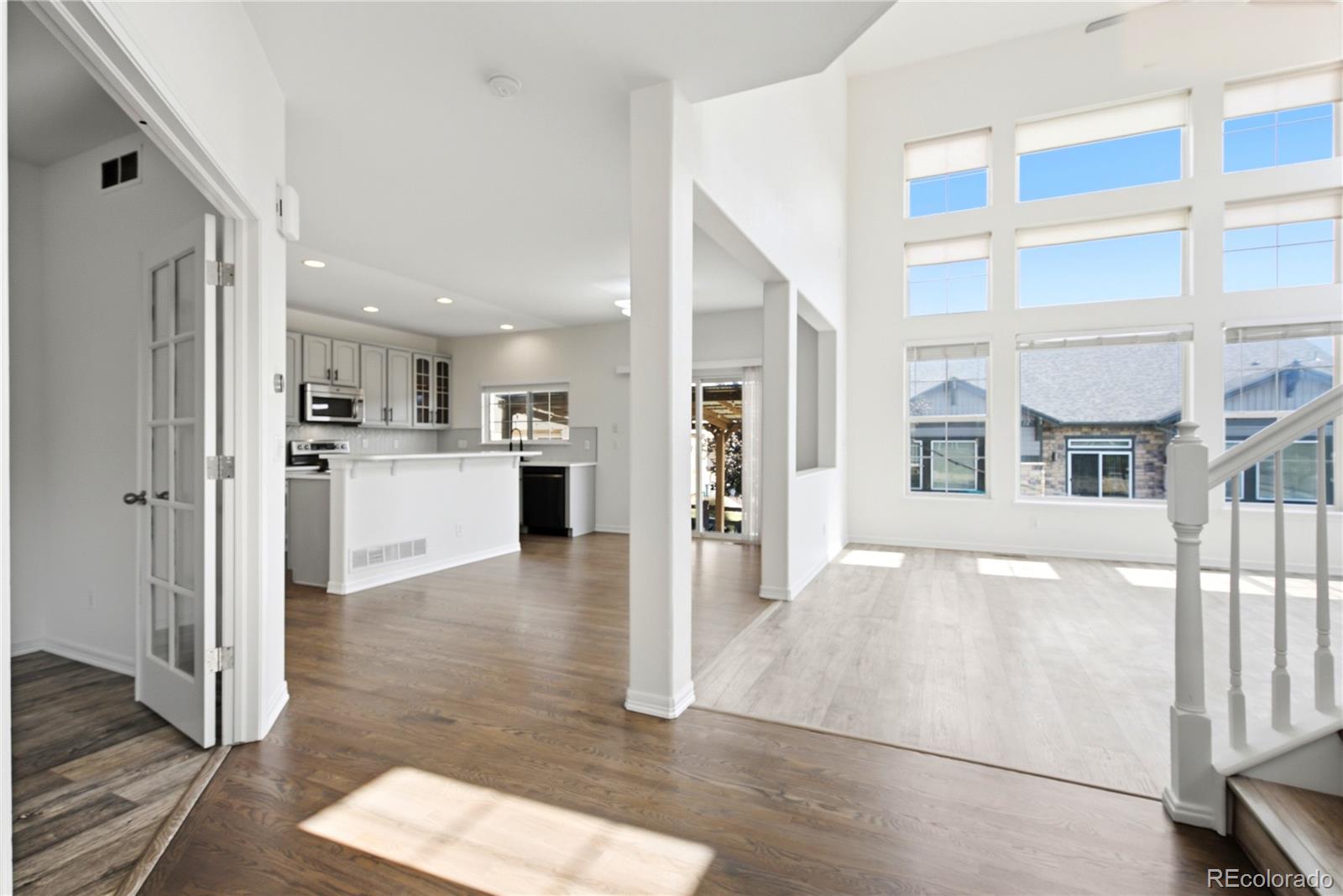 122 N De Gaulle St, Aurora, CO 80018