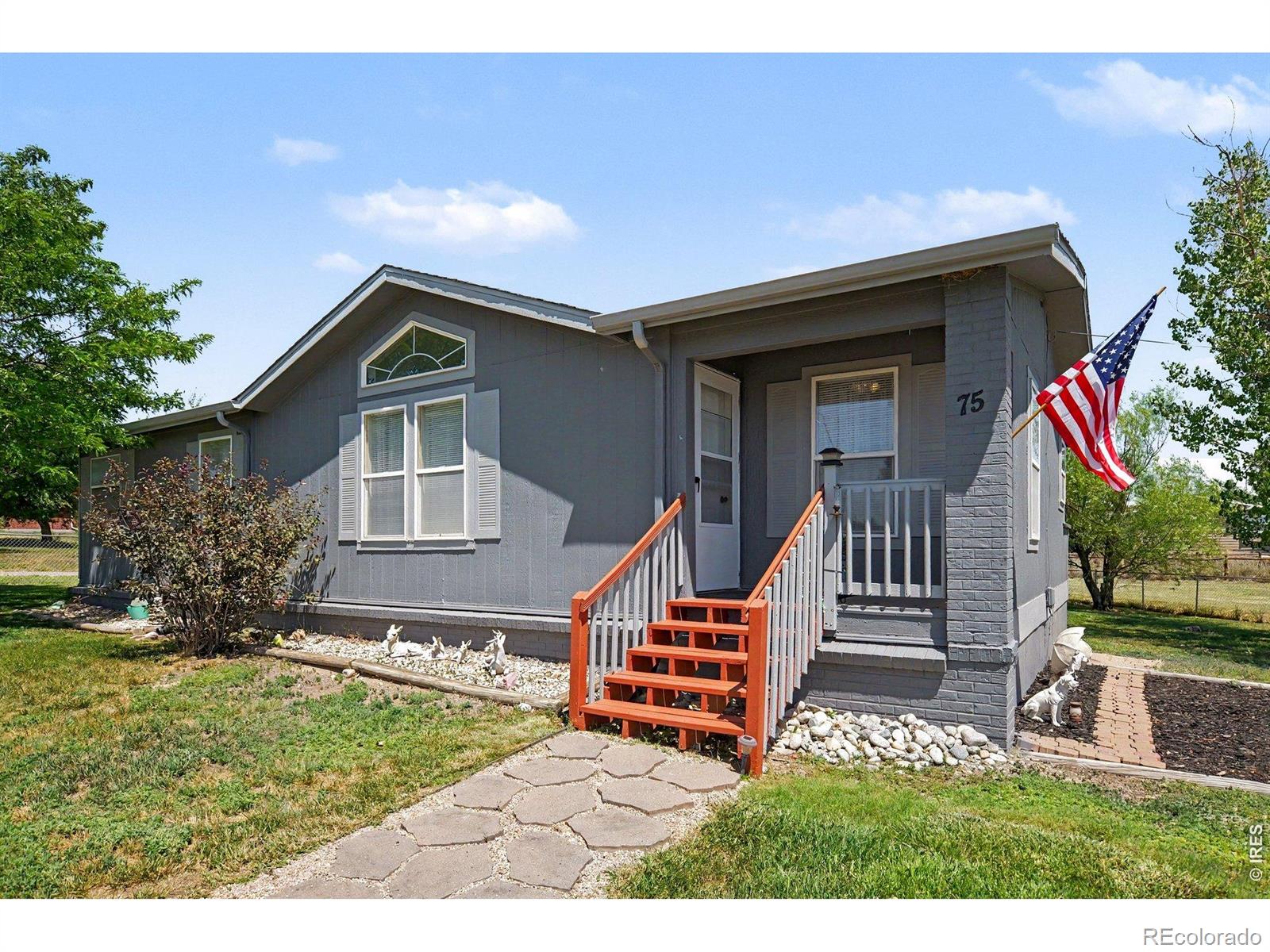 75 W Crawford Ave, Keenesburg, CO 80643