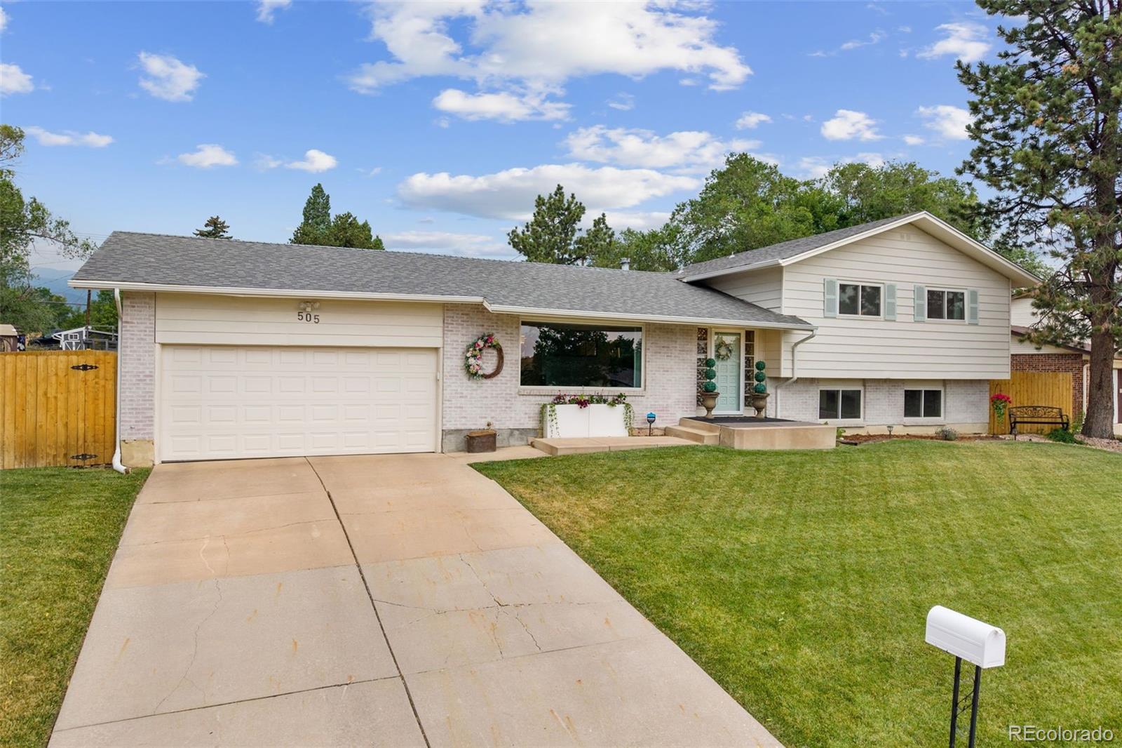505 Catalina Dr, Colorado Springs, CO 80906