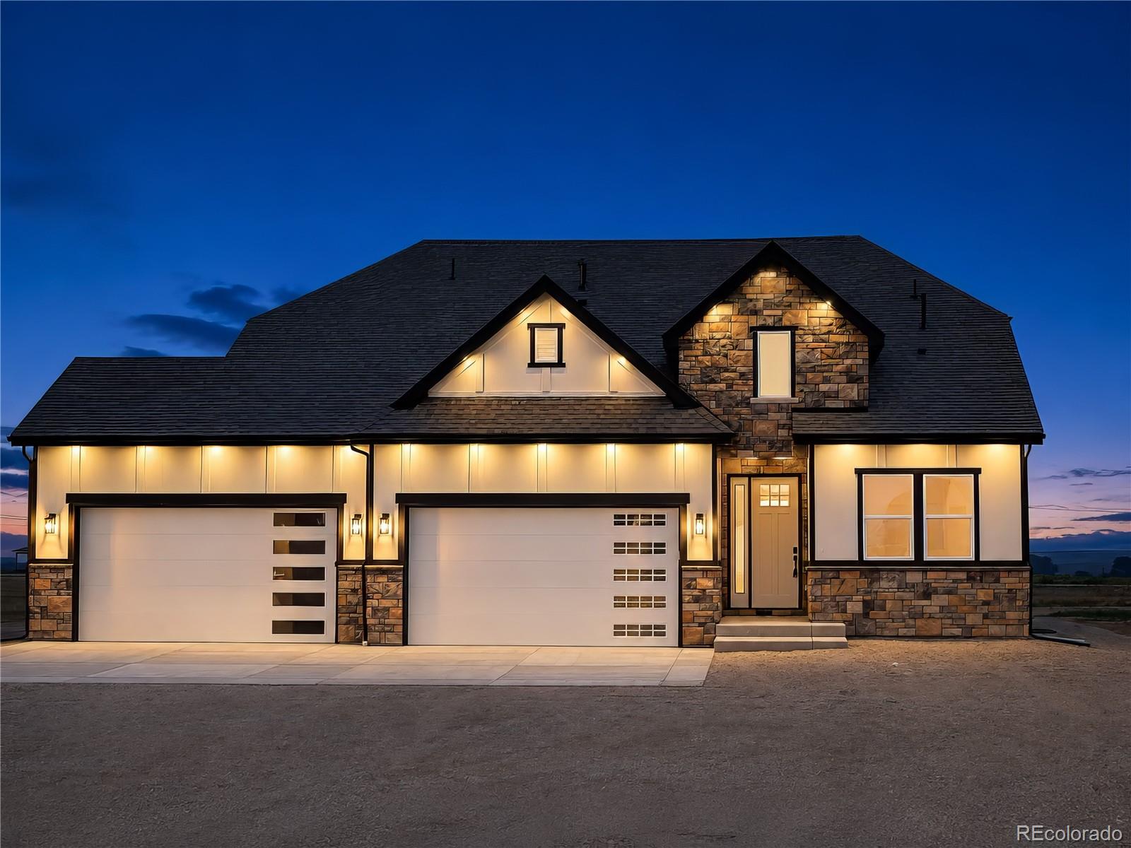 7440 Woodchest St, Strasburg, CO 80136