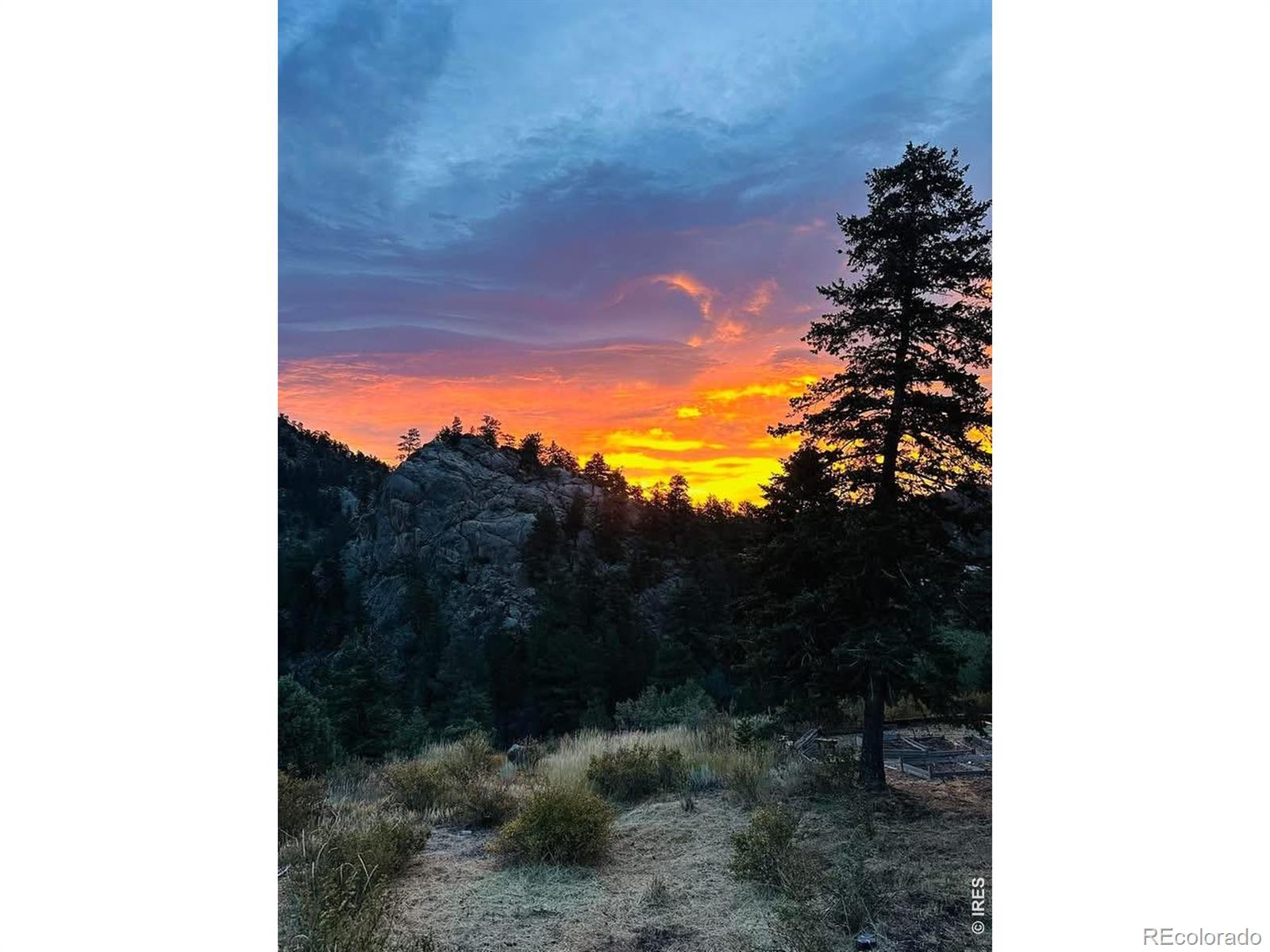 270 Choctaw Rd, Lyons, CO 80540