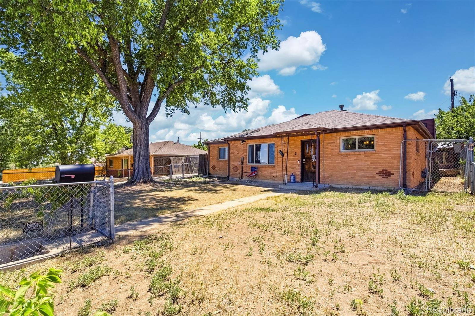 9411 Lilly Ct, Thornton, CO 80229