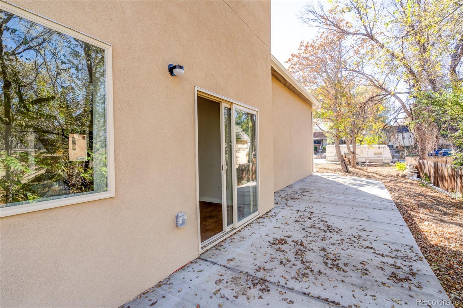818 E Cucharras, Colorado Springs, CO 80903