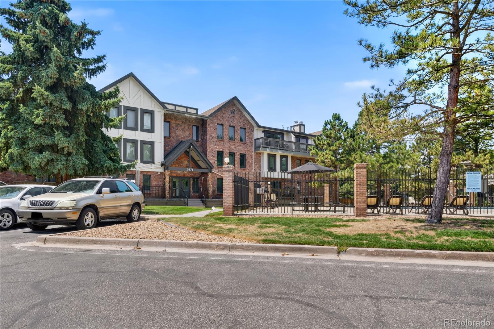 6475 S Dayton St #Apt 305, Englewood, CO 80111