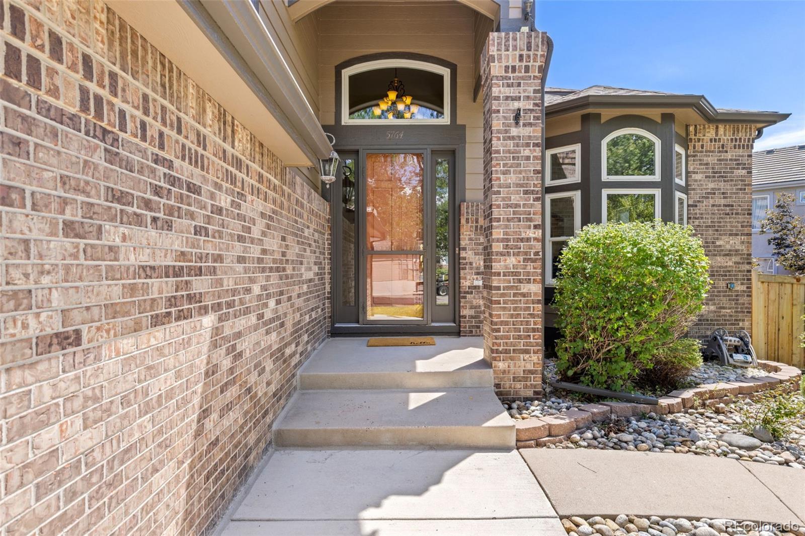 5764 S Depew Cir, Littleton, CO 80123