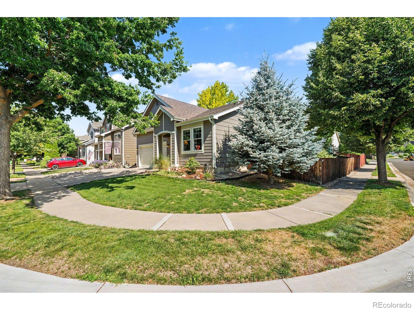2044 Falcon Ridge Dr, Fort Collins, CO 80528