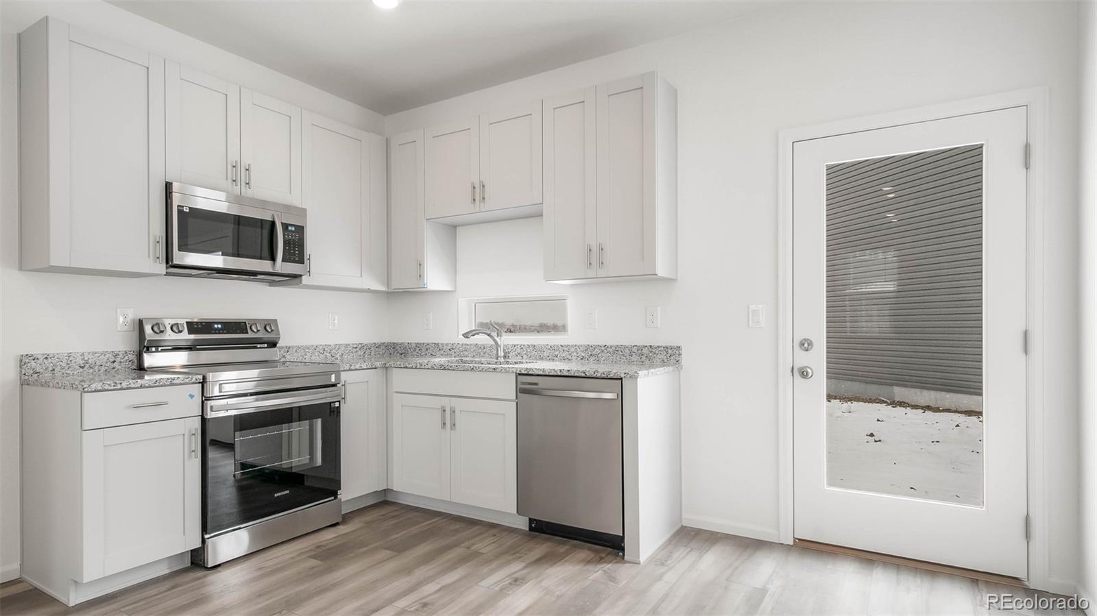 12562 E 100th Ave, Commerce City, CO 80022
