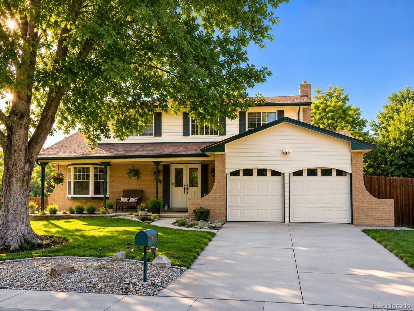 1450 S Oakland St, Aurora, CO 80012