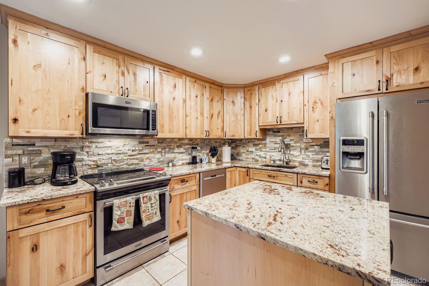 323 Twenty Grand Dr, Silverthorne, CO 80498