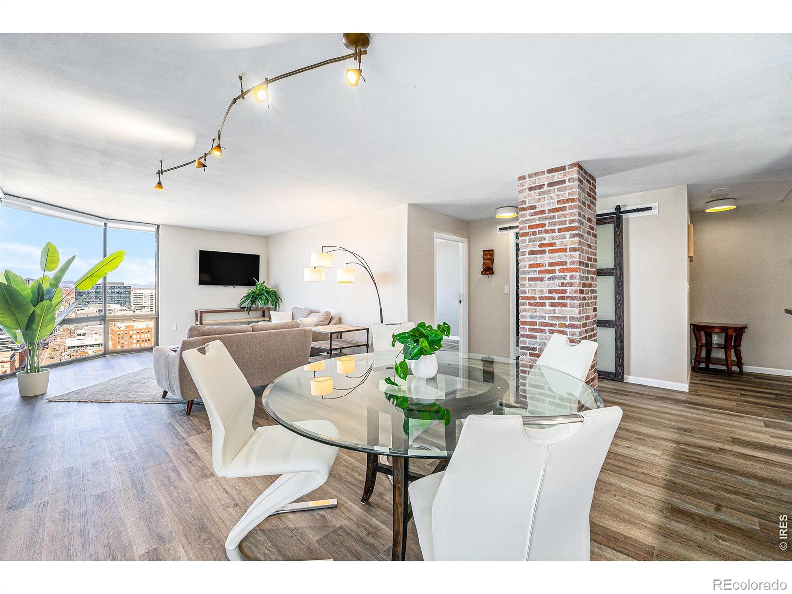 1625 Larimer St #2501, Denver, CO 80202