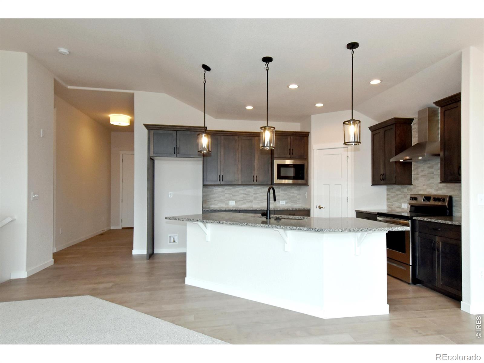 1189 Crown Sparrow St, Johnstown, CO 80534