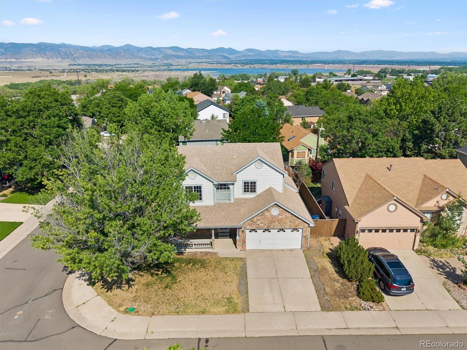 9809 Rosewalk Dr, Littleton, CO 80129