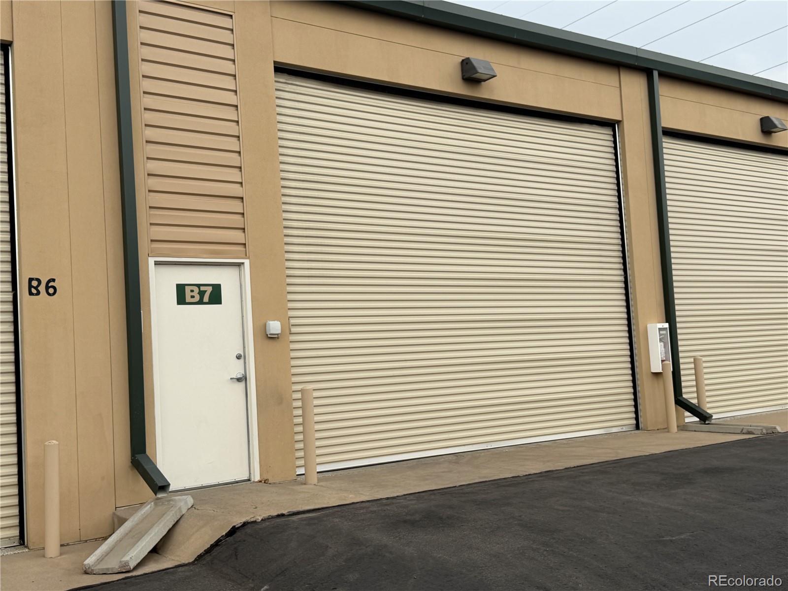 9335 Commerce Center St #B7, Littleton, CO 80129