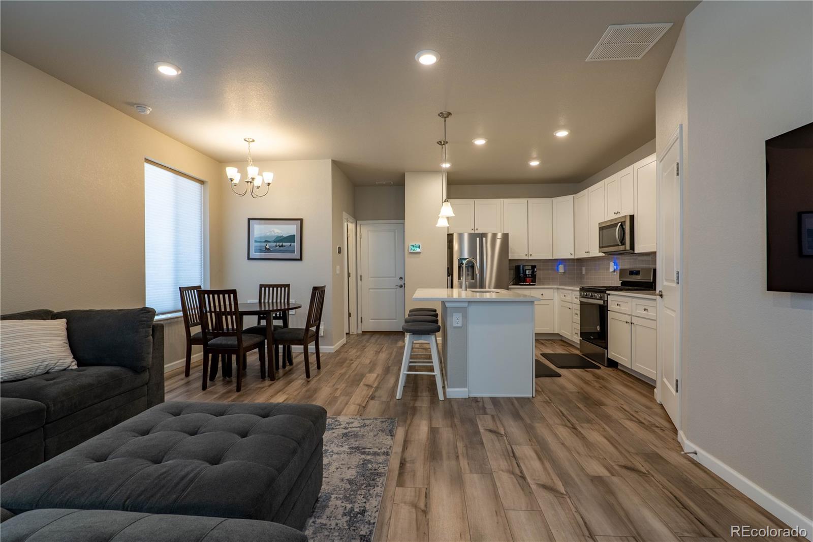 1981 S Poplar, Denver, CO 80224