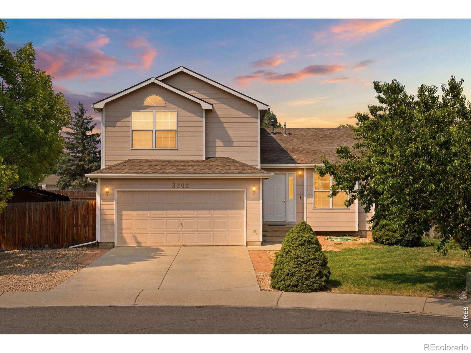 3202 Ellis Ct, Evans, CO 80620