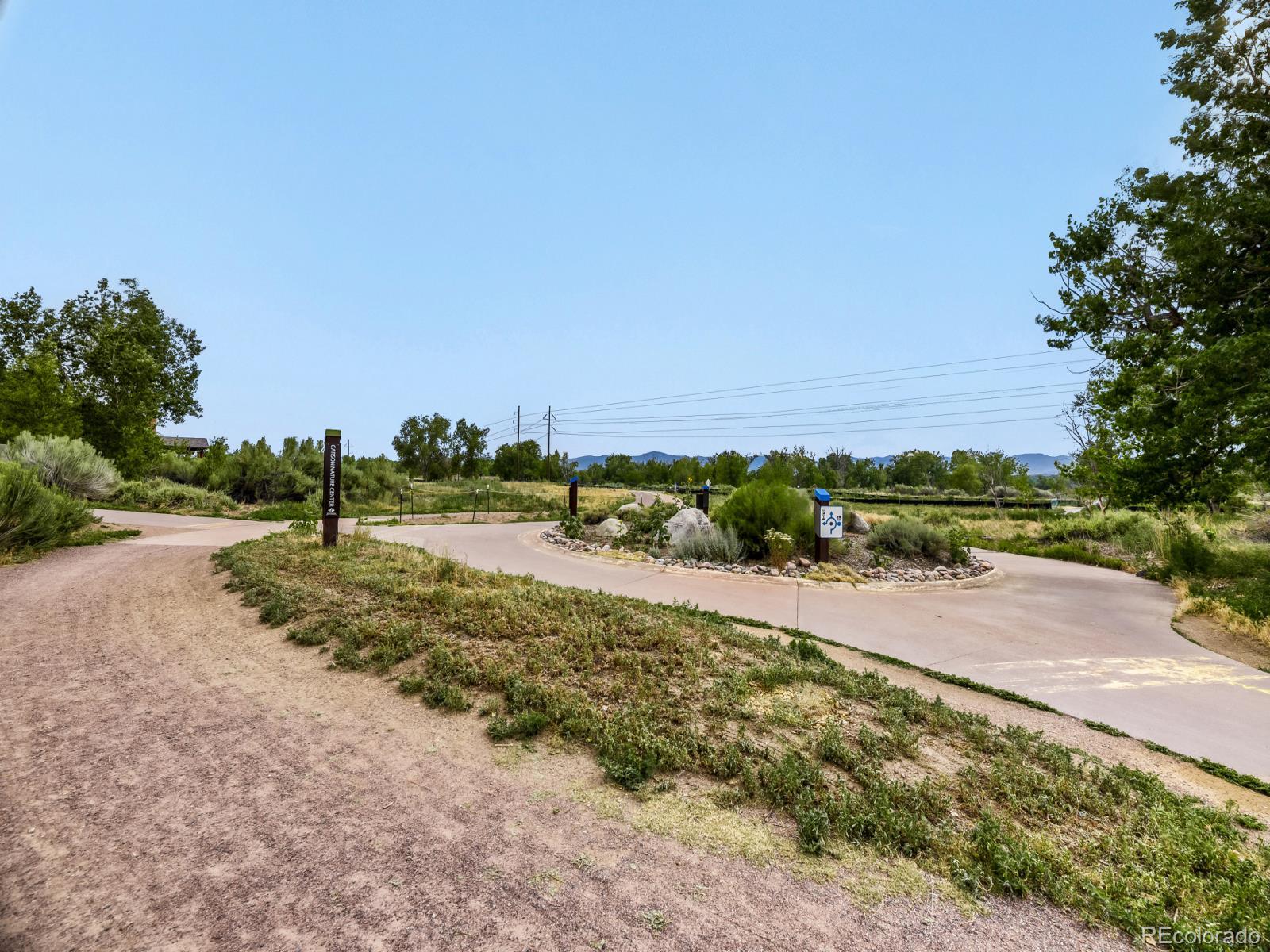 2835 W Davies Dr, Littleton, CO 80120