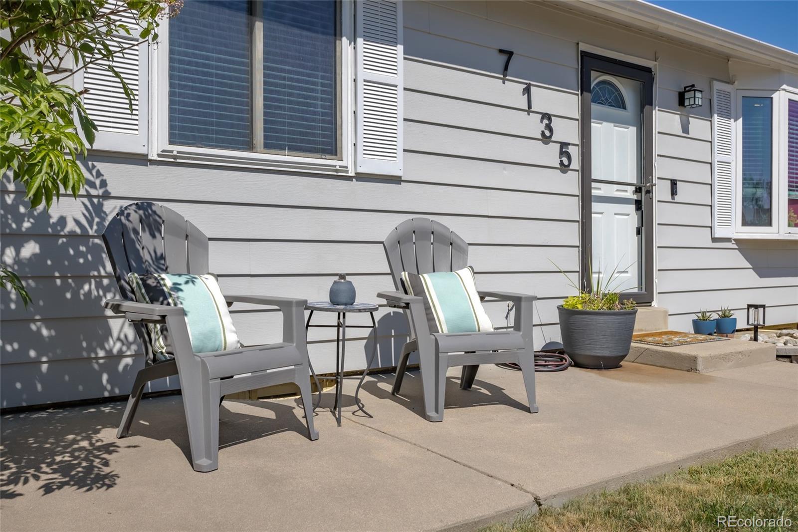 7135 Welch Ct, Arvada, CO 80004