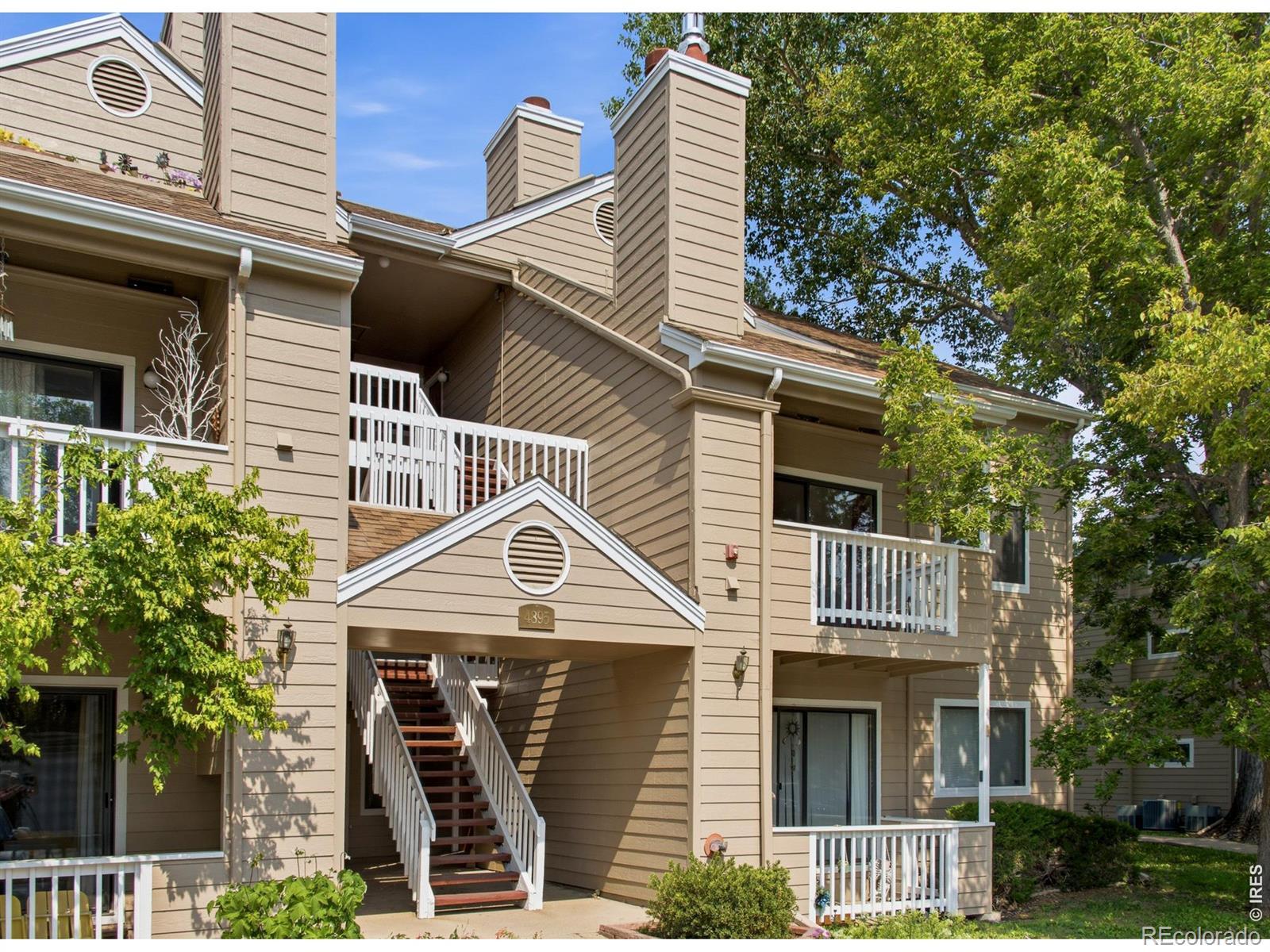 4895 Twin Lakes Rd #4, Boulder, CO 80301