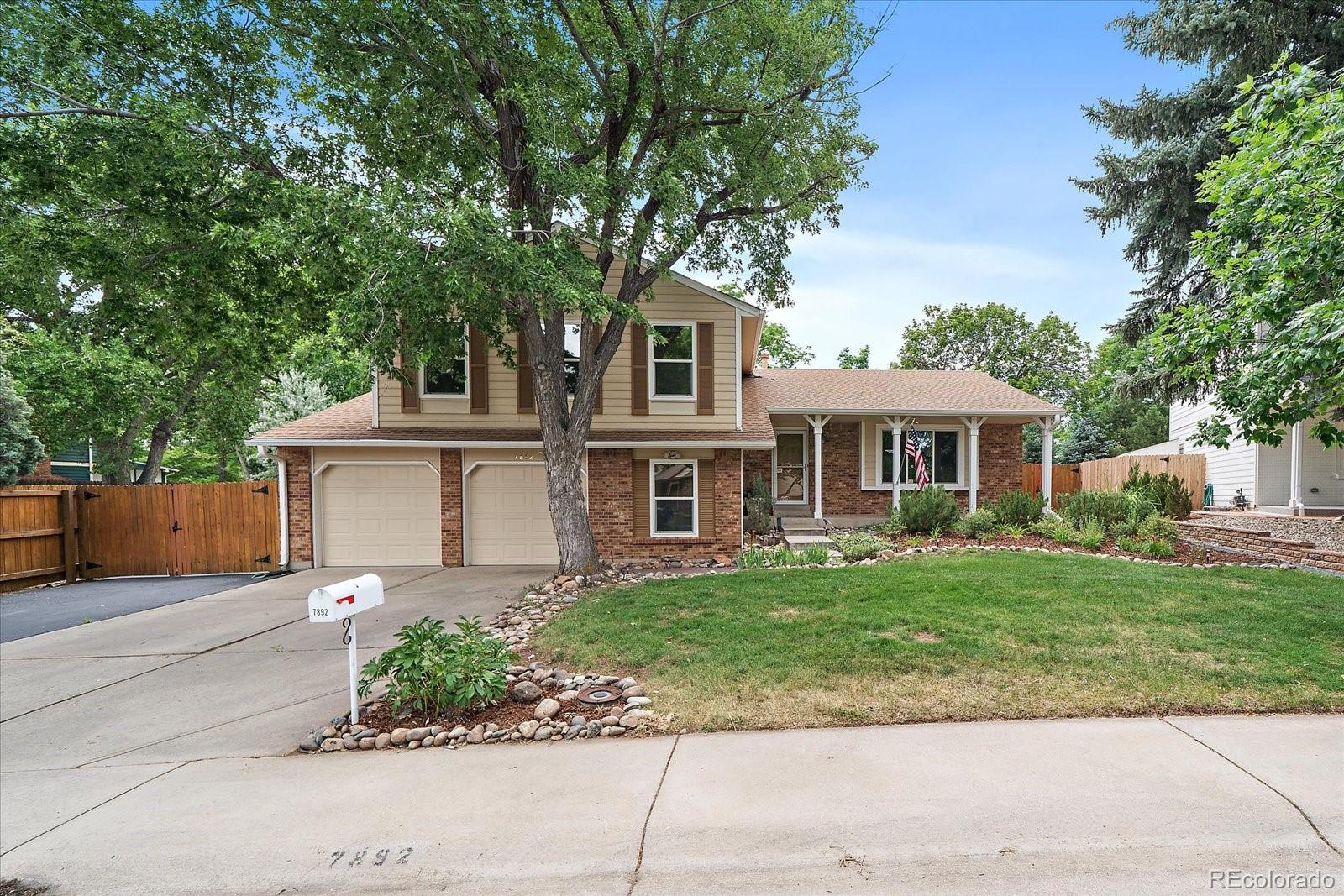 7892 S Logan Dr, Littleton, CO 80122