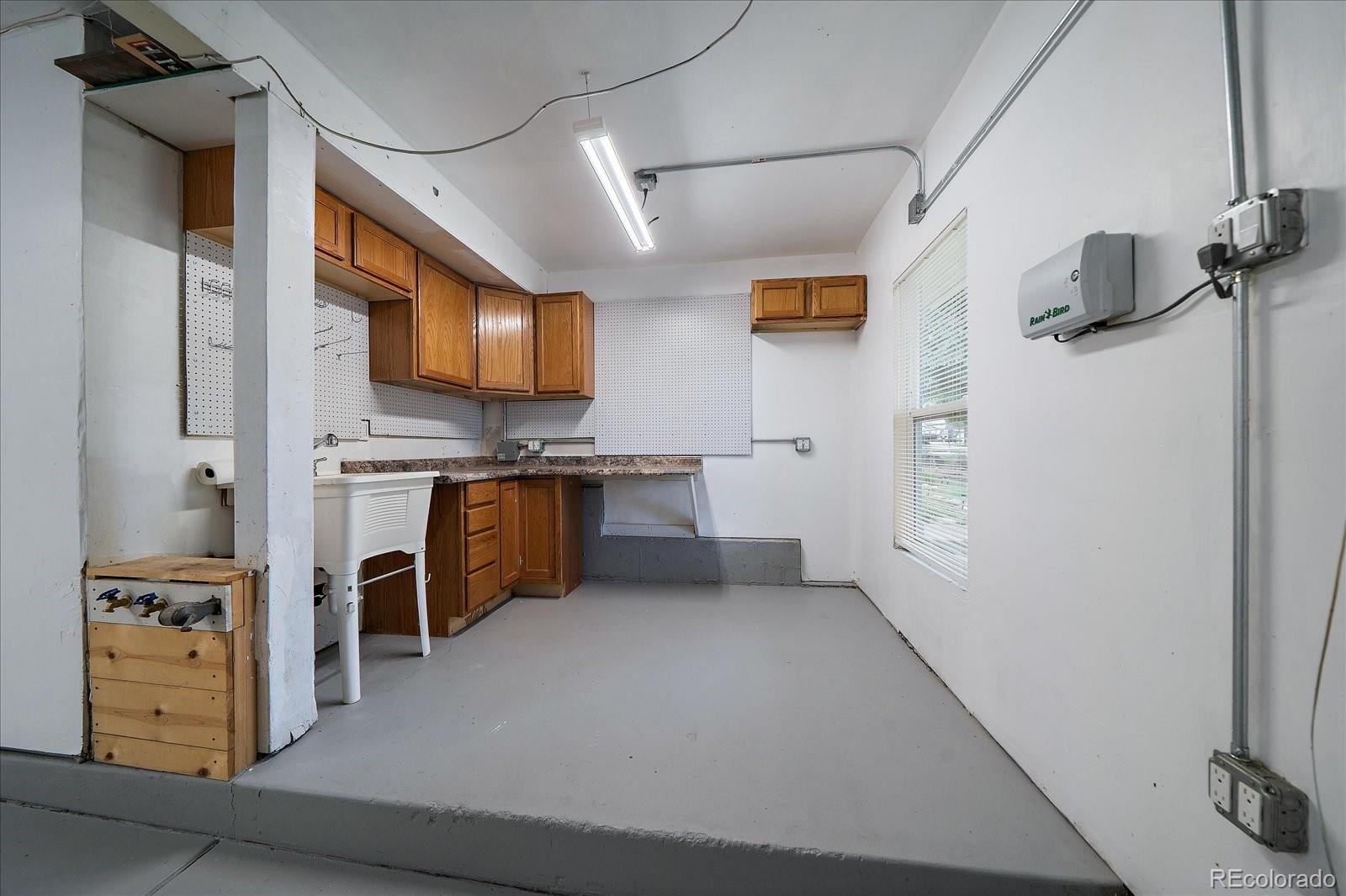 7892 S Logan Dr, Littleton, CO 80122